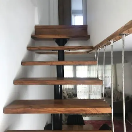 Vilă 2 Bedroom Townhouse.
