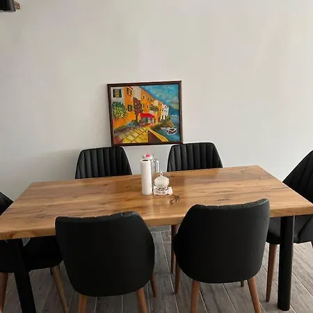 Vilă 2 Bedroom Townhouse. *